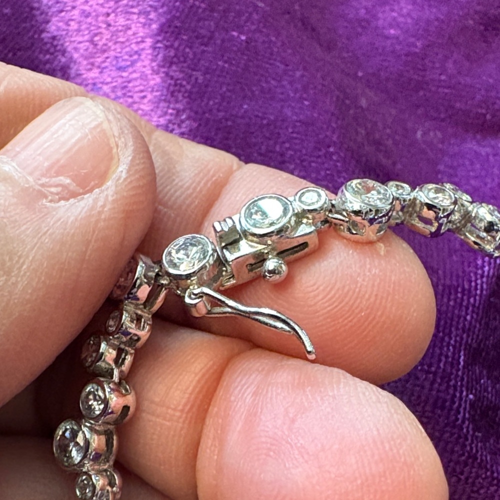 925 Silver and CZ Necklace - Picture 5 of 8